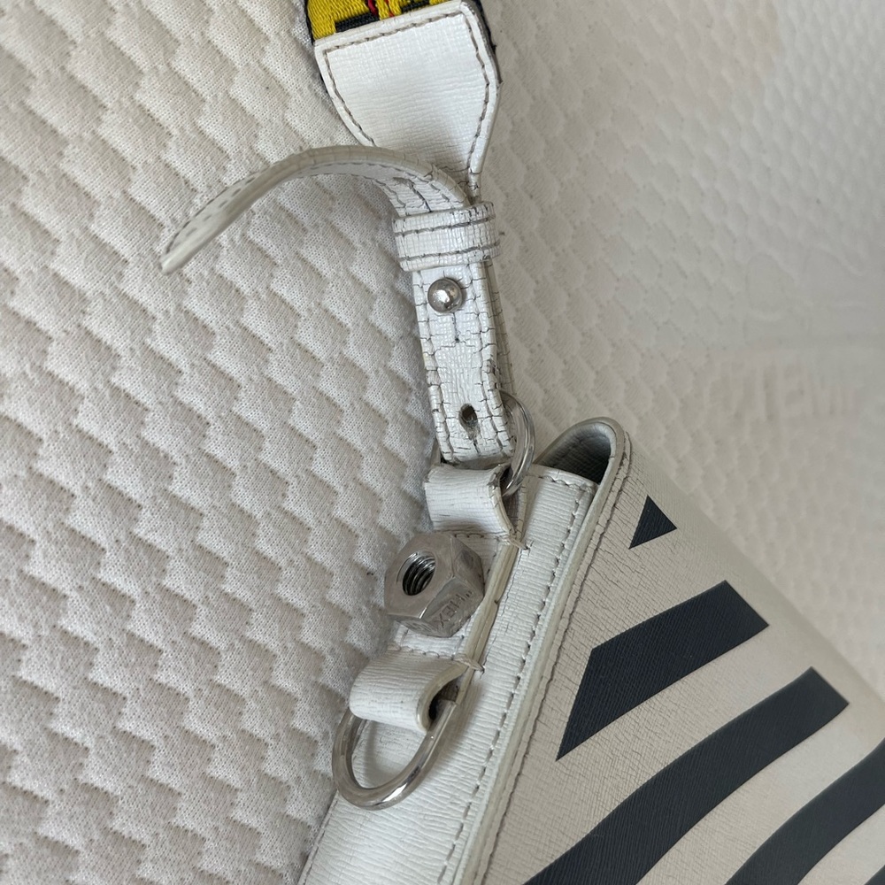 Off-White Purse - image 3